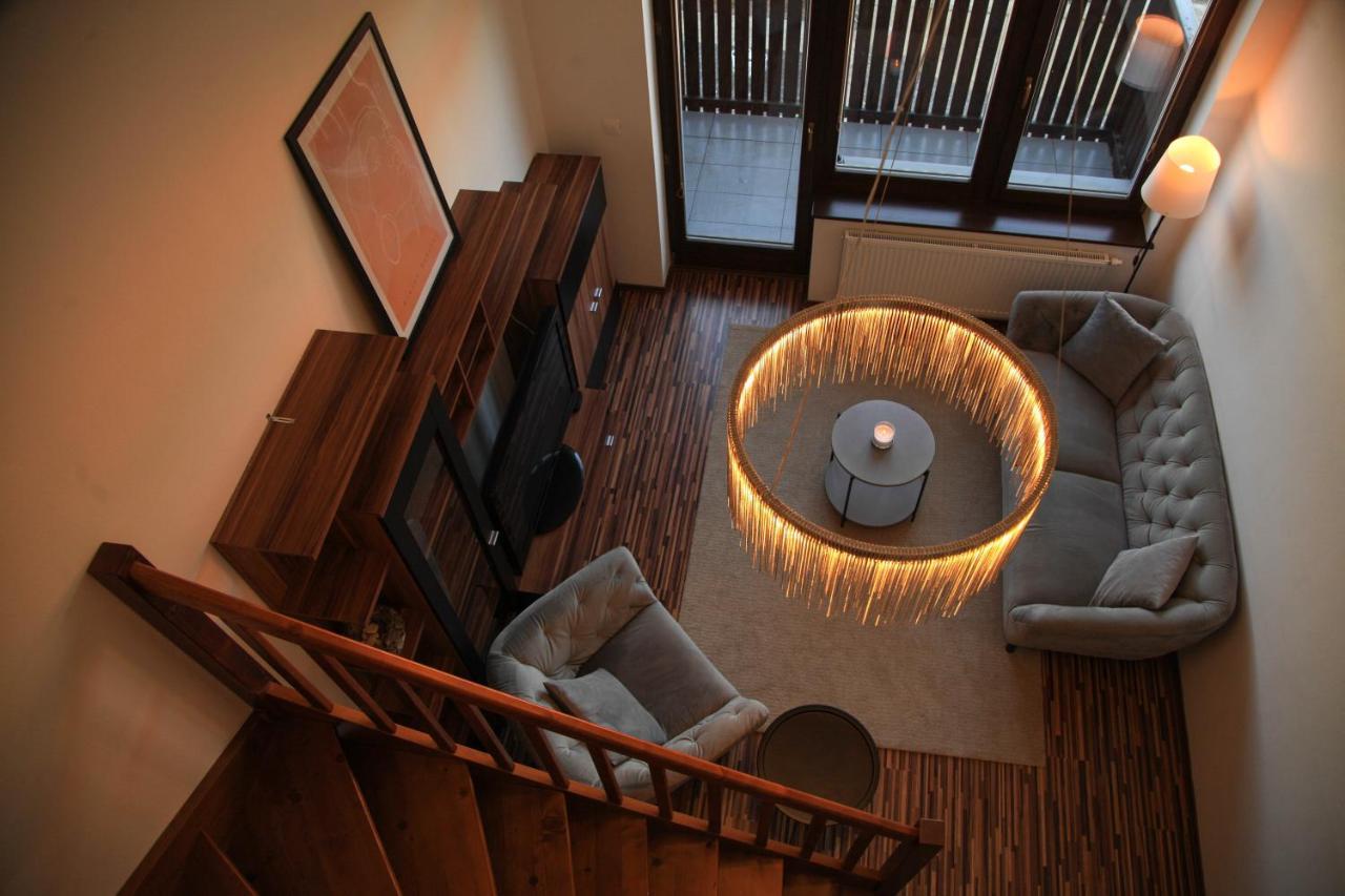 Apartment Vila Aston 벨카 롬니차 외부 사진